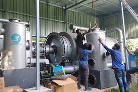 Composite pyrolysis machine